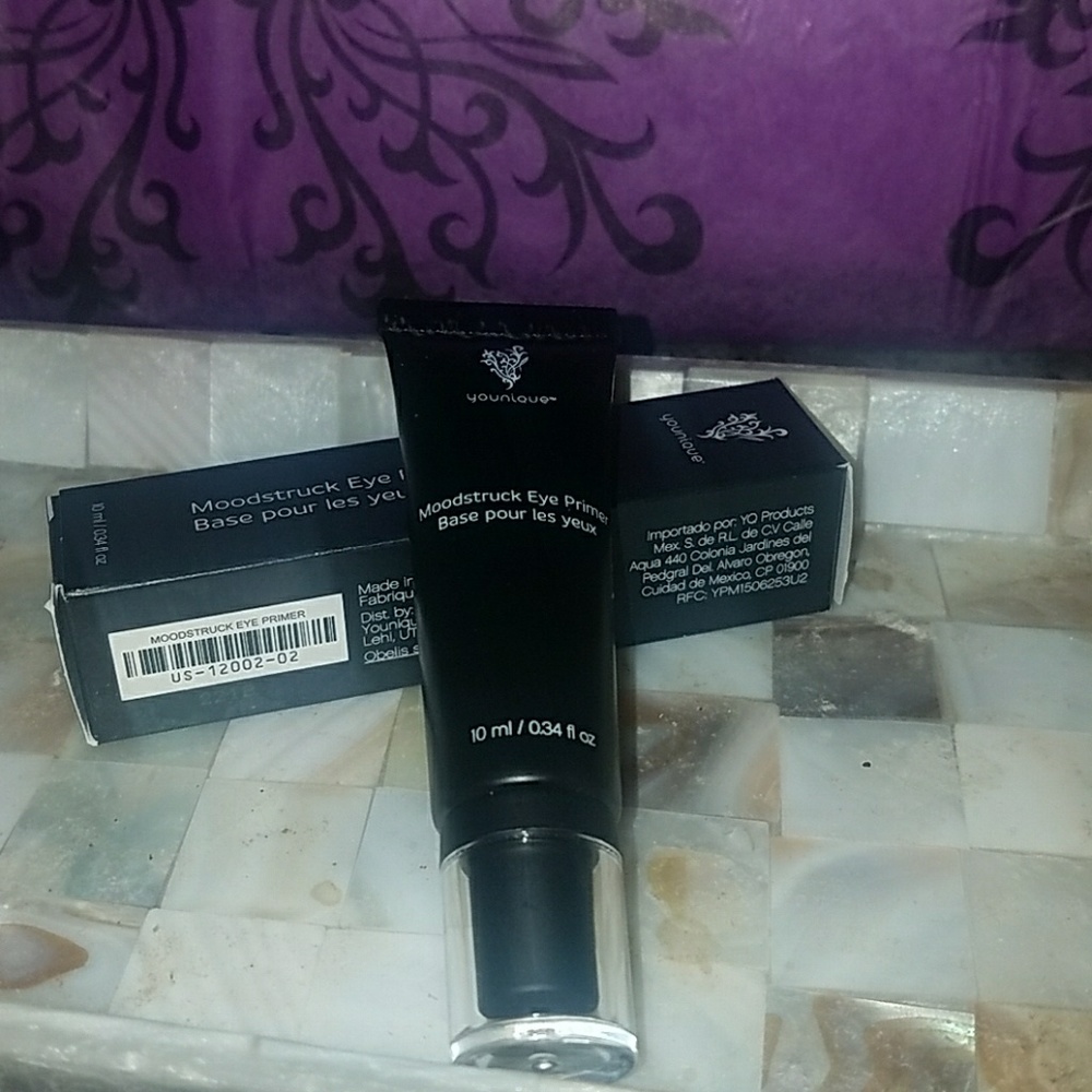 New! Younique Eye Primer